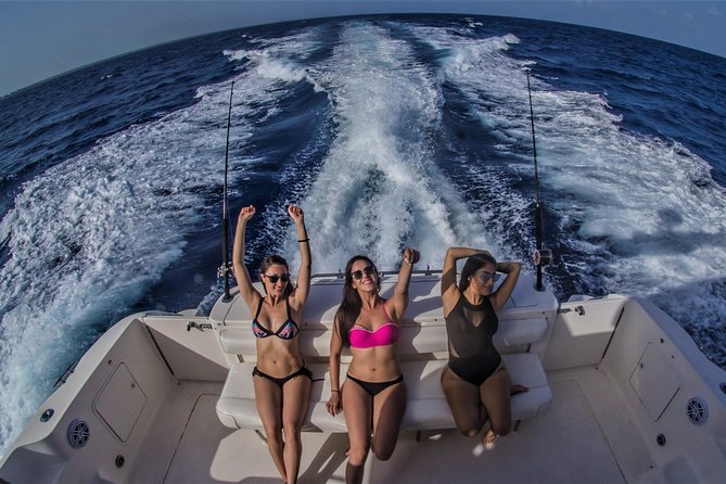 3 Hour Xpu-Ha - 51' Sea Ray Tulum, Playa del Carmen, Riviera Maya - Headed for Xpu-Ha: What “Private” Changes About the Ride