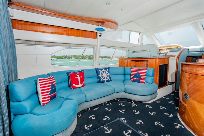5H private 50' Yacht All-Inclusive from Tulum & Playa del Carmen - The Food and Drinks: Unlimited Bar, Fresh Ceviche, and More Than Chips