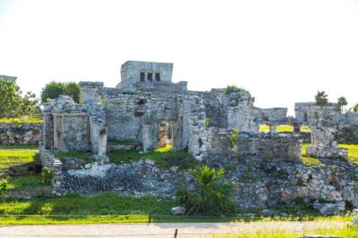 5X1: Tulum and Coba Ruins, Cenote & Mayan Village Full Day Tour - Stop 1: Tulum’s sea-front ruins and a bit of self-exploring