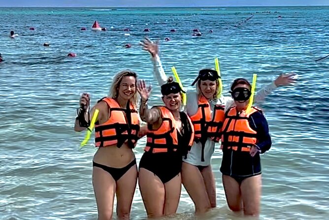 Akumal Bay snorkeling, plus 3 cenotes and great food - The cenotes portion: why private access feels different