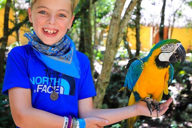 Akumal Monkey Sanctuary - Guides Make the Experience: Angel, Siri/Itziry, Marcos, Oscar, Obniel
