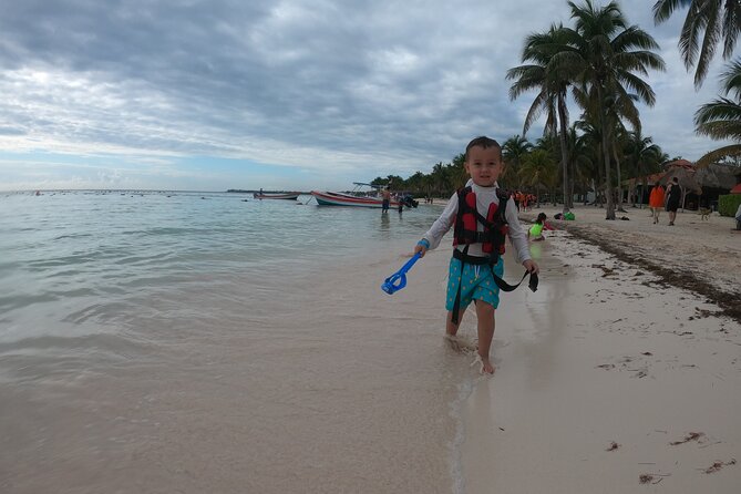Akumal Turtles Snorkeling and GoPro pictures - Bathrooms, Showers, and Lockers: The Unsexy Comfort Factor