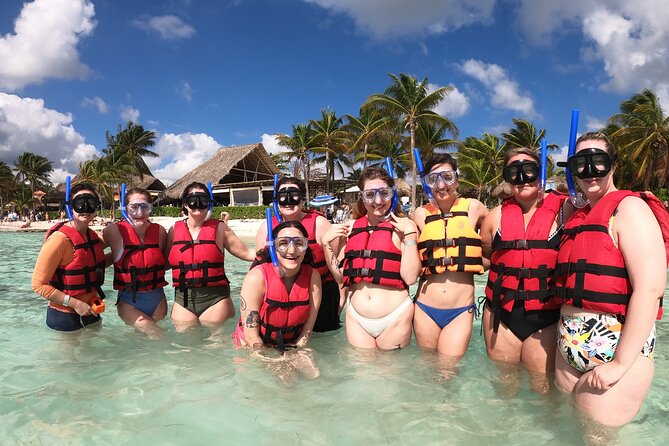 Akumal Turtles Snorkeling and GoPro pictures - Snorkeling the Protected Marine Circuits: What You’ll Actually See