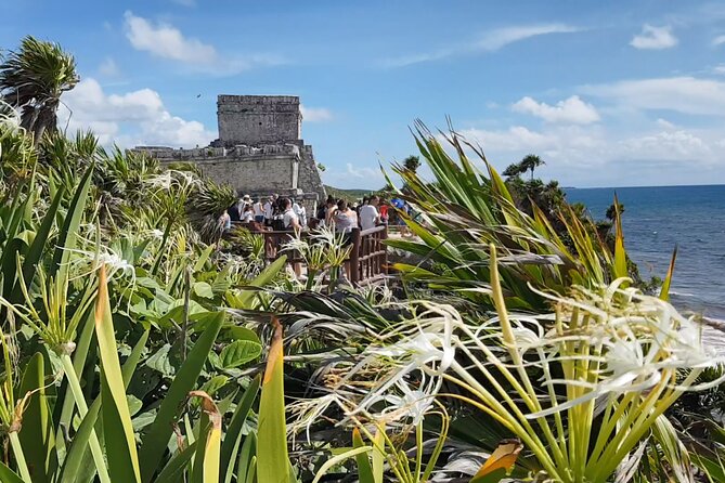 Cancun Jungle Tour: Tulum, Cenote Snorkeling, Ziplining, Lunch - Tulum Archaeological Site: the cliff views and the time crunch