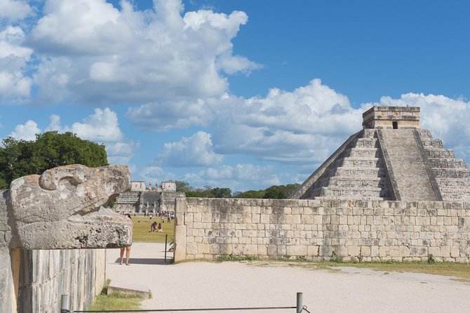 Chichen Itza Day Trip from Riviera Maya - The long ride: Playa del Carmen to Chichén Itzá without losing your day