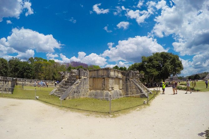 Chichen Itza Day Trip from Riviera Maya - Valladolid in 30 minutes: a quick Pueblo Mágico taste