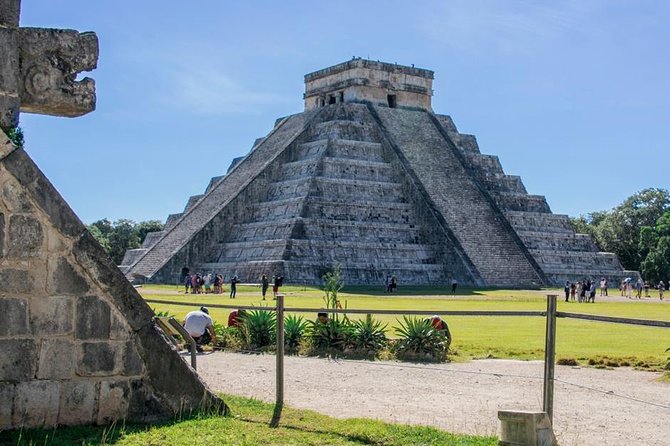 Chichen Itza, Ek Balam, and Hubiku Cenote- Small Group - Small-group size: why 14 people changes the experience