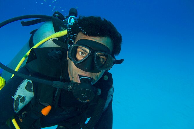 Discover Scuba Diving & Beach Club with Transportation In Riviera Maya - Gear and bottled water: what’s included and why it matters