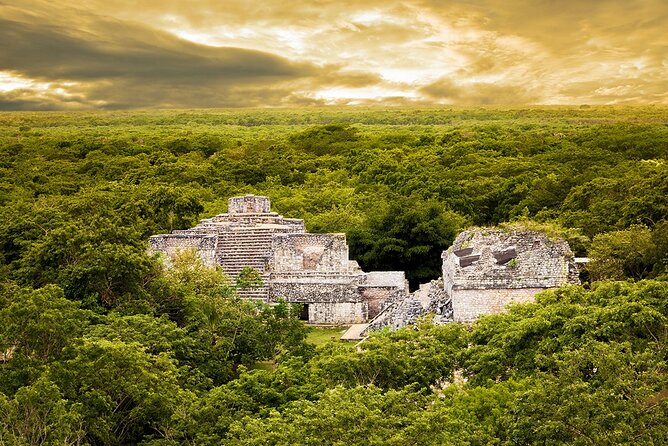 Ek Balam, Mayan Cenote and Valladolid - Valladolid in 30 minutes: pastel buildings and churches, fast