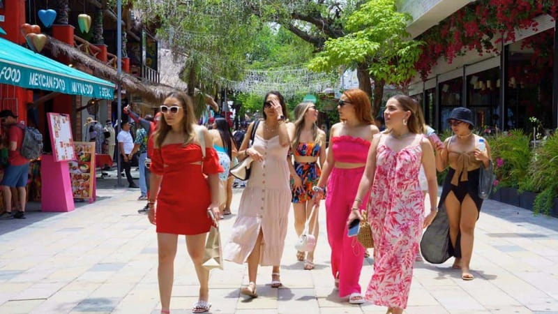 From Cancun: Day Trip to Tulum, Cenote & Playa del Carmen - Playa del Carmen and Quinta Avenida: how much time you get and how to make it count