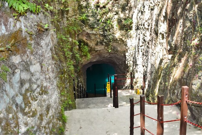 Guided Tour to Chichen Itza Cenote and Valladolid - Shopping and tips: where the day can feel commercial