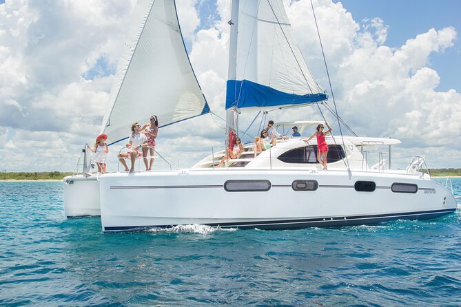 Half-Day Luxury Sailing Experience in Tulum with Open Bar - Price and Logistics: what to watch for before you go