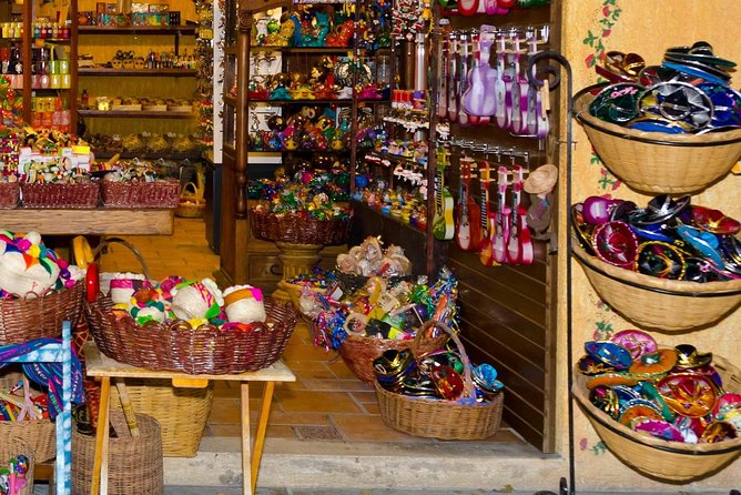 Mexican Street Food Crawl in Playa del Carmen - Who this tour fits best in Playa del Carmen
