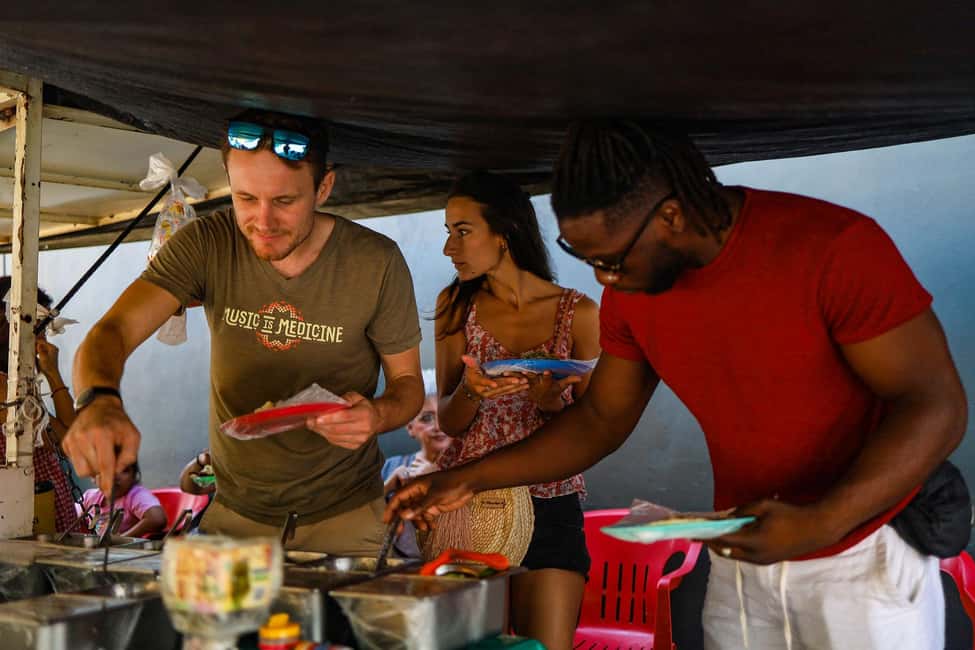 Playa del Carmen: 3-Hour Local Food Walking Tour - Street Art in the Historic Center: How the City Tells Its Story