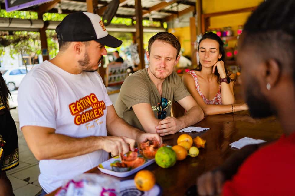Playa del Carmen: 3-Hour Local Food Walking Tour - Market Breaks: Seasonal Fruit, Veg, and Fresh-Squeezed Juices