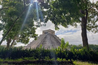 Private Chichen Itza, Cenote and Valladolid Tour with Lunch - Early check-in at Chichén Itzá: El Castillo, Kukulkan, and big “wow” power
