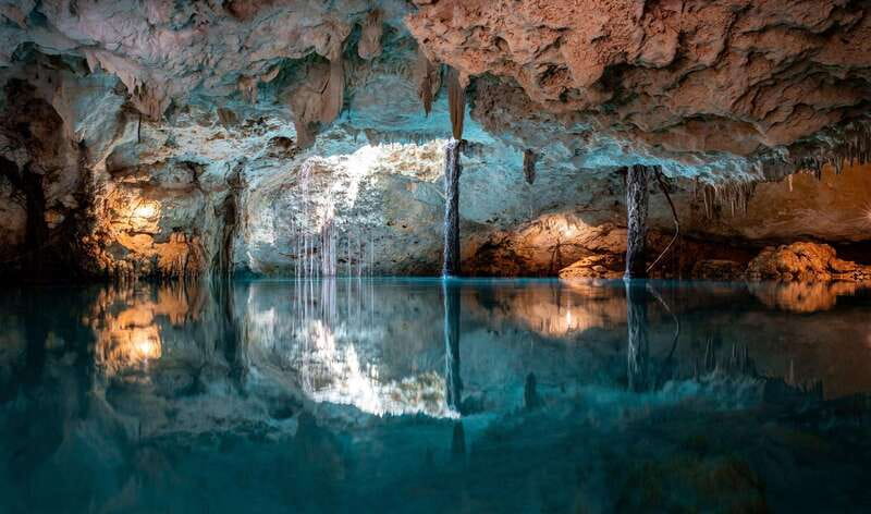 Riviera Maya: Tulum Ruins and 2 Cenotes Half-Day Tour - Food and Drinks: Small Comforts That Make the Day Easier