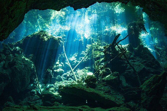 Scuba Diving in Cenote Kukulkan from Playa del Carmen - Two Underwater Segments on Two Different Lines
