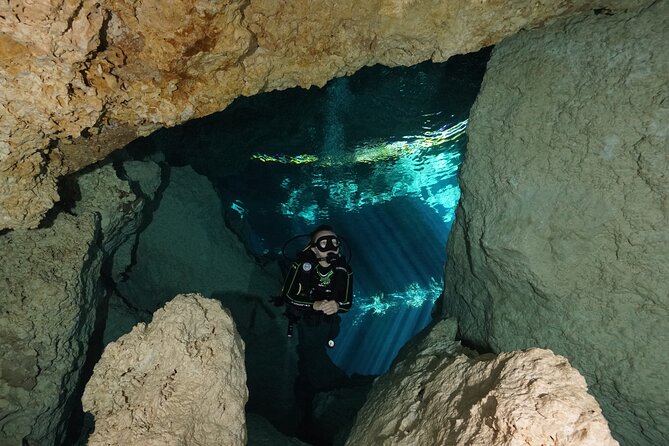 Scuba Diving in Cenote Kukulkan from Playa del Carmen - Price and Value: Entrance Fees Are Extra, But So Are the Inclusions