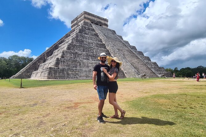 Skip the Line Chichen Itza Private Tour, Sacred Cenote & Lunch - Chichén Itzá with a licensed archaeological guide (and less crowd chaos)