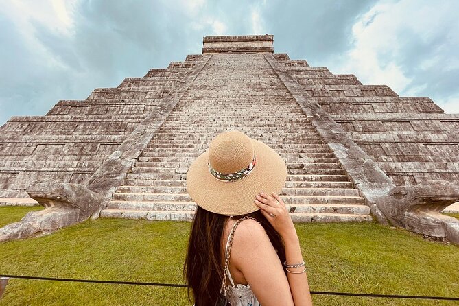 VIP Chichen Itza Private Tour - Luxury Car - Luxury Car Pickup from Cancun, Playa del Carmen, Tulum, and Riviera Maya