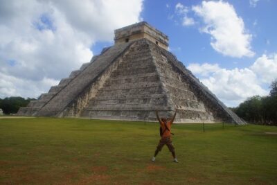 VIP Chichen Itza Private Tour - Luxury Car - Stop 1: Chichen Itza with Admission Included and Time to Breathe